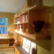 MAPLE WALLHUNG BOOKCASE.JPG