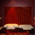 WALNUT BED