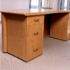 CALI DESK2