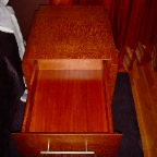 WHITE LACQUER DESK CLOSE