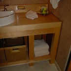 MAPLE BATHVANITY1